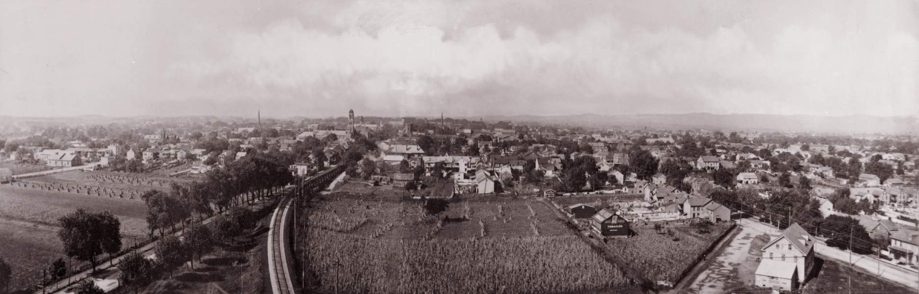 Carlisle, Pennsylvania, circa 1916, from the east, zoomable image