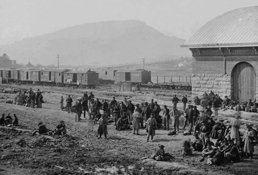 Chattanooga, Tennessee, 1864, railroad depot with Confederate prisoners, zoomable image
