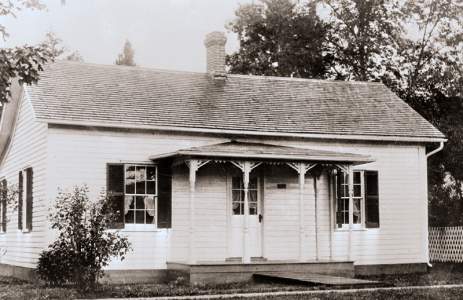 Bryant House, Bement, Illinois